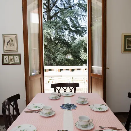 Villa Ampia Con Parco A