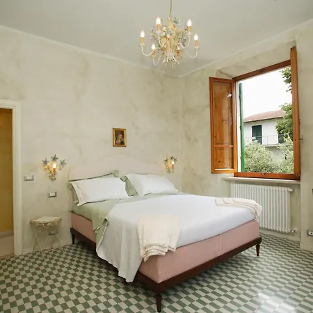 Ampia Con Parco A Villa Sansepolcro