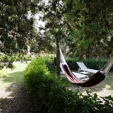 Ampia Con Parco A Villa Sansepolcro